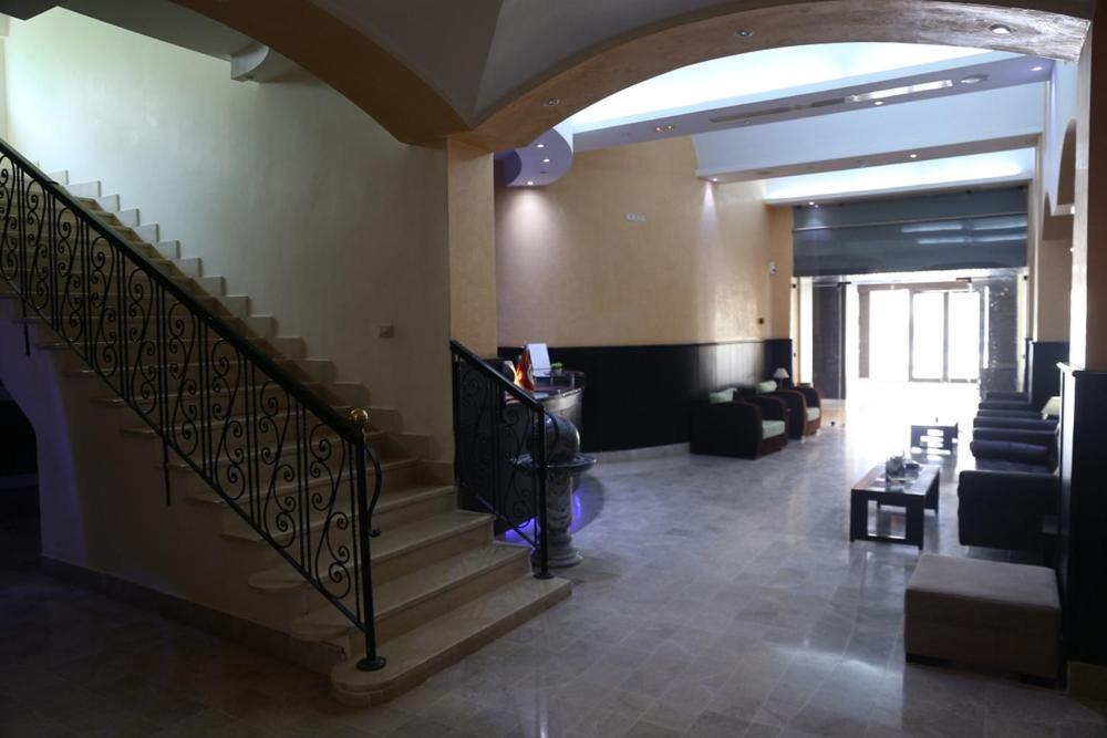 Hotel Ksar Dhiafa By Plaza Hotels & Resorts Sidi Bouzid 外观 照片