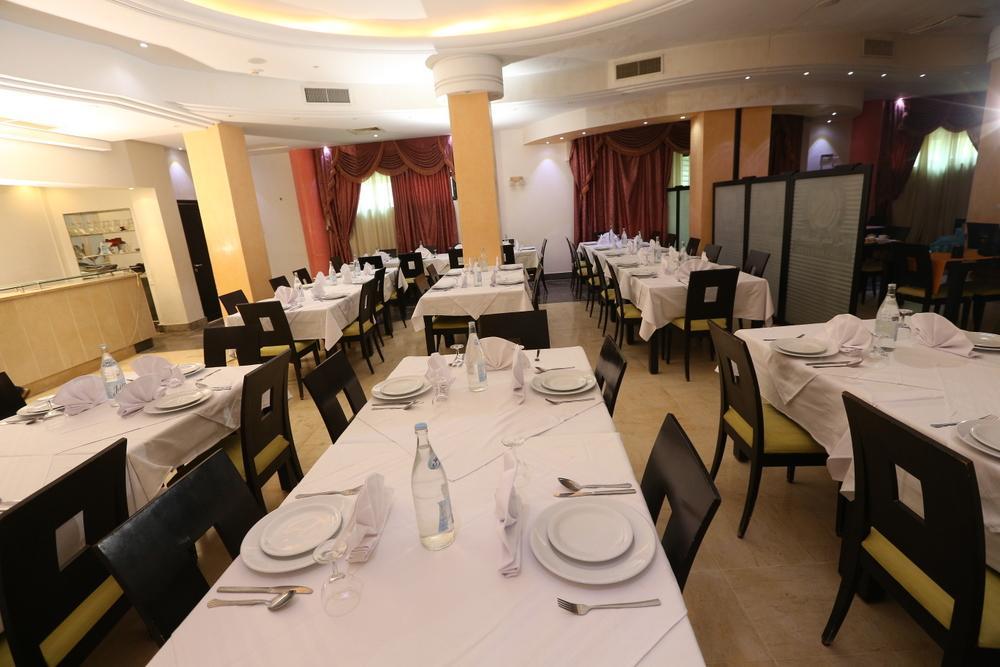 Hotel Ksar Dhiafa By Plaza Hotels & Resorts Sidi Bouzid 外观 照片