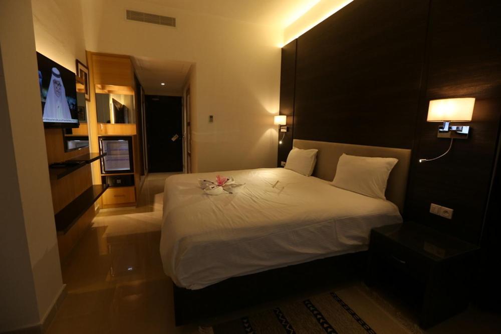 Hotel Ksar Dhiafa By Plaza Hotels & Resorts Sidi Bouzid 外观 照片