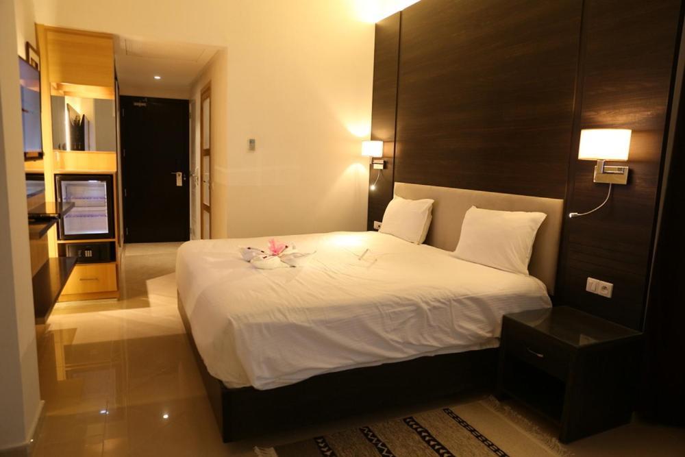 Hotel Ksar Dhiafa By Plaza Hotels & Resorts Sidi Bouzid 外观 照片
